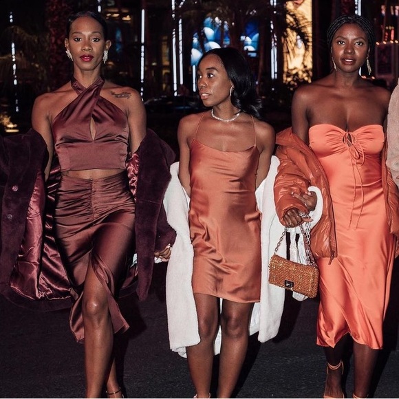 Abercrombie & Fitch Satin Cinched Midi Skirt & Cutout Halter Top - Picture 3 of 6